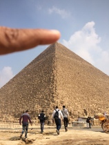 touched the piramide
